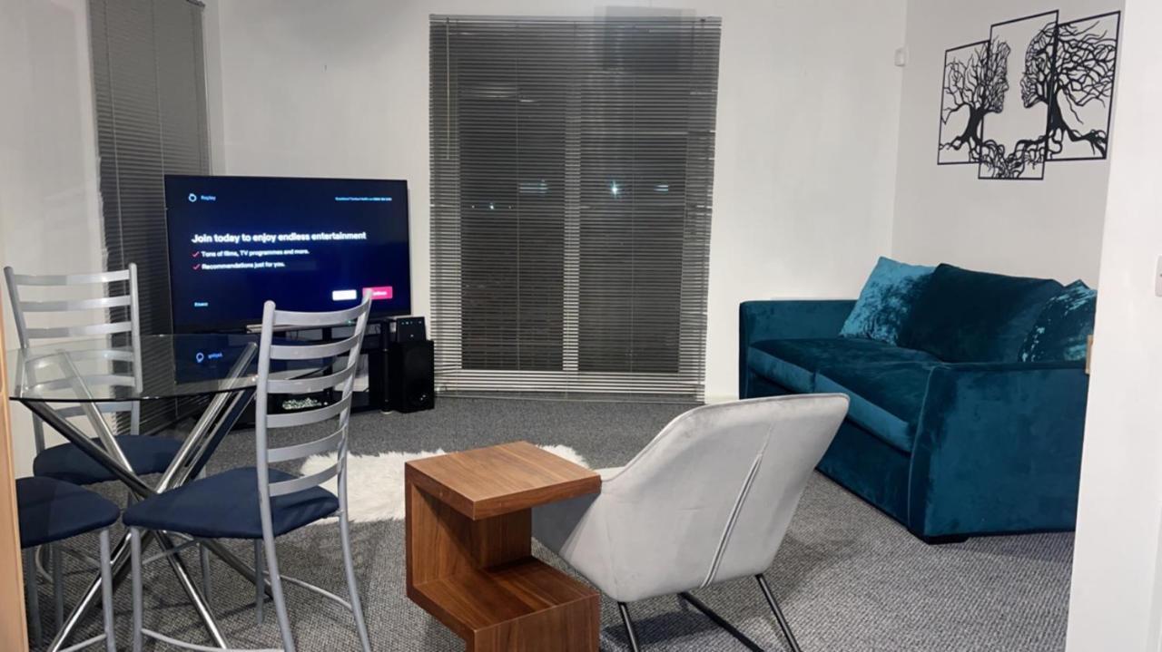 Luxury 1 Bed Apartment With Parking Манчестер Екстер'єр фото