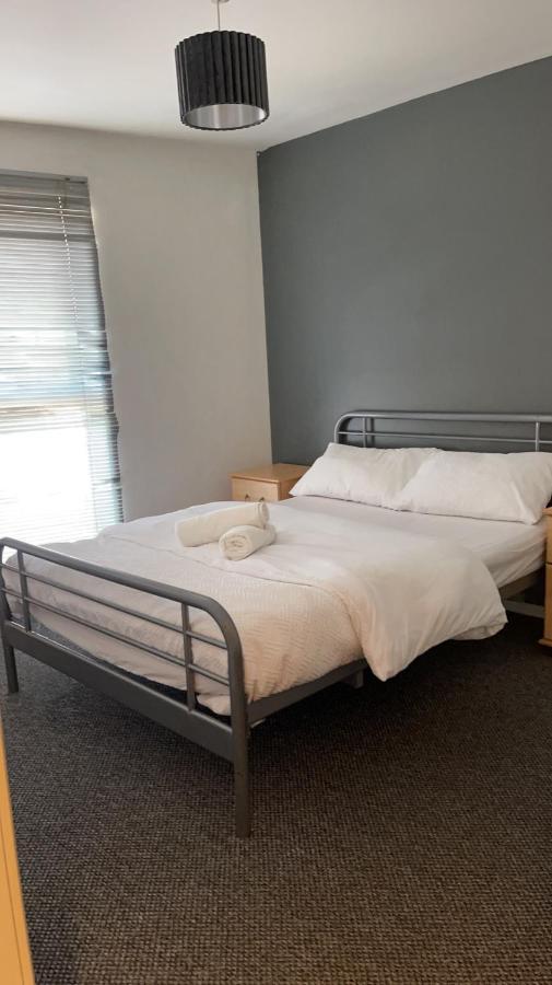 Luxury 1 Bed Apartment With Parking Манчестер Екстер'єр фото